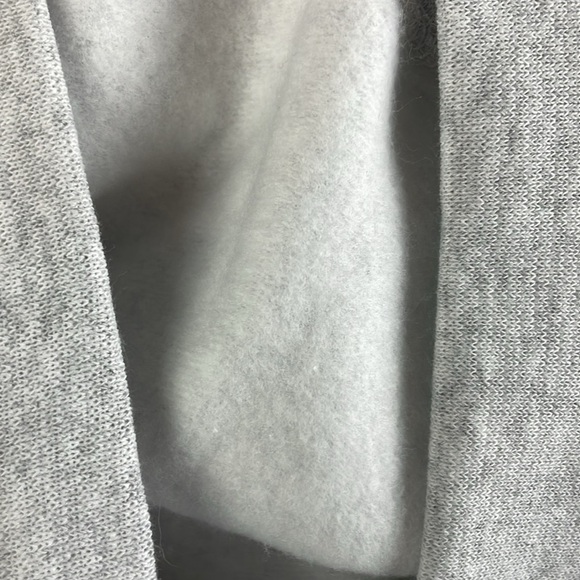 NWOT Jerzees Christmas Crew Neck Sweatshirt SZ Large Grey/Peach Women/Men - Picture 9 of 9